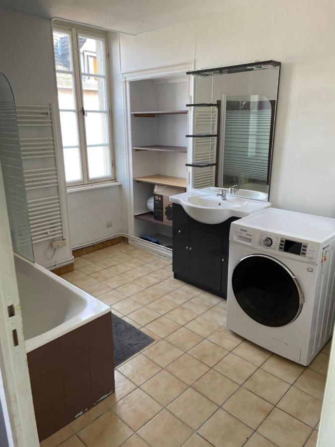 Charmant T2 Au 1Er Dans Residence Avec Parc Arbore Saint-Pierre-le-Moûtier Dış mekan fotoğraf